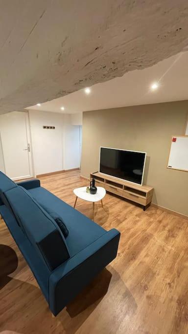 L'Ambitieux - Centre De Vienne Apartment Exterior photo